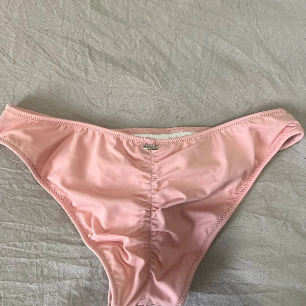 PINK Victoria's Secret Light Pink Ruched Bikini Bottoms - Picture 7 of 8